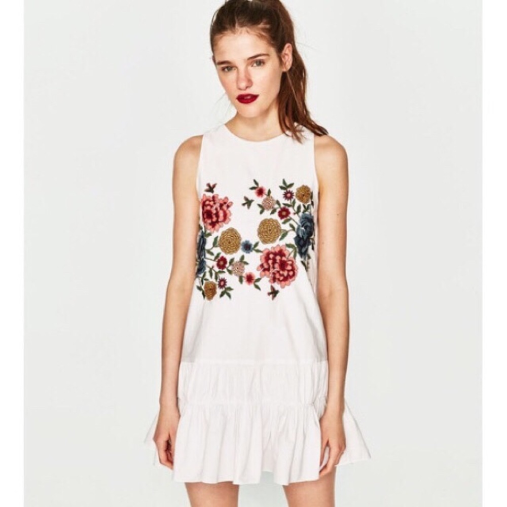 Zara embroidered white cotton minidress size M